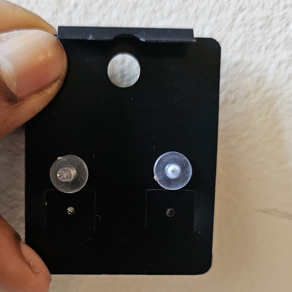 Fashion fun rhinestones earrings - Picture 3 of 3